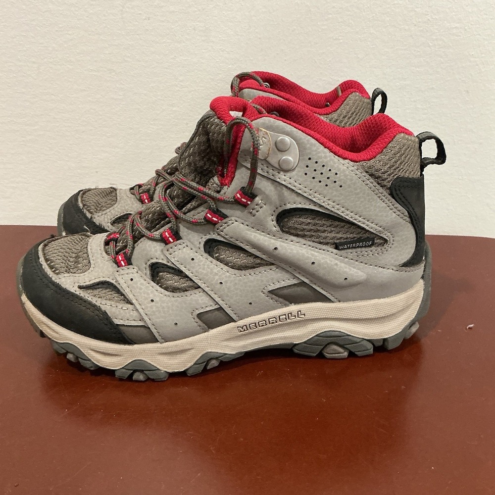 Merrell Moab 3 MK265701 Hiking Boot Kids Size 3.5 Boulder Grey/Red Waterproof